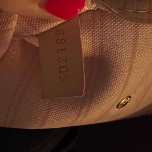 Authentic Louis Vuitton Neverfull MM, wristlet and wallet - Picture 6 of 16